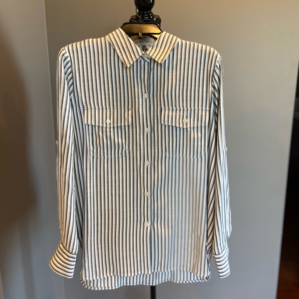 Max Studio Black and White Striped Casual Shirt
